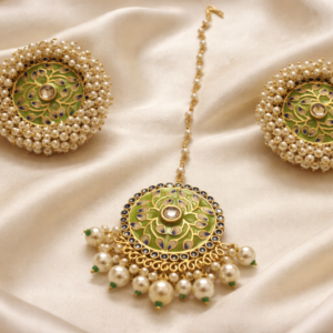 🌿 Panna Pearl Meenakari Royale Set